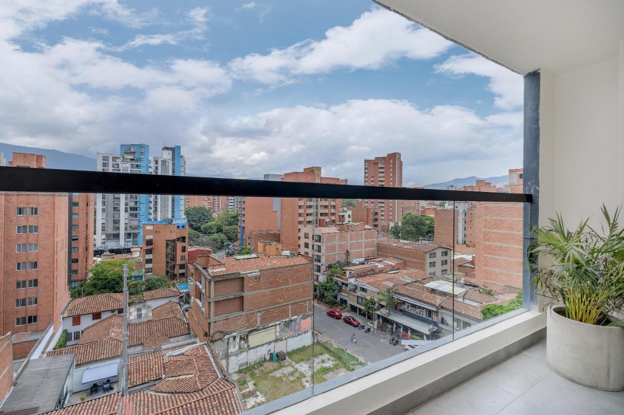 Apartamentos Housy Laureles เมเดยิน ภายนอก รูปภาพ