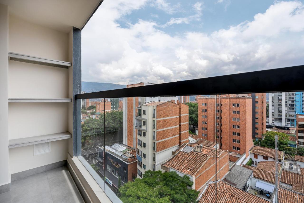 Apartamentos Housy Laureles เมเดยิน ภายนอก รูปภาพ