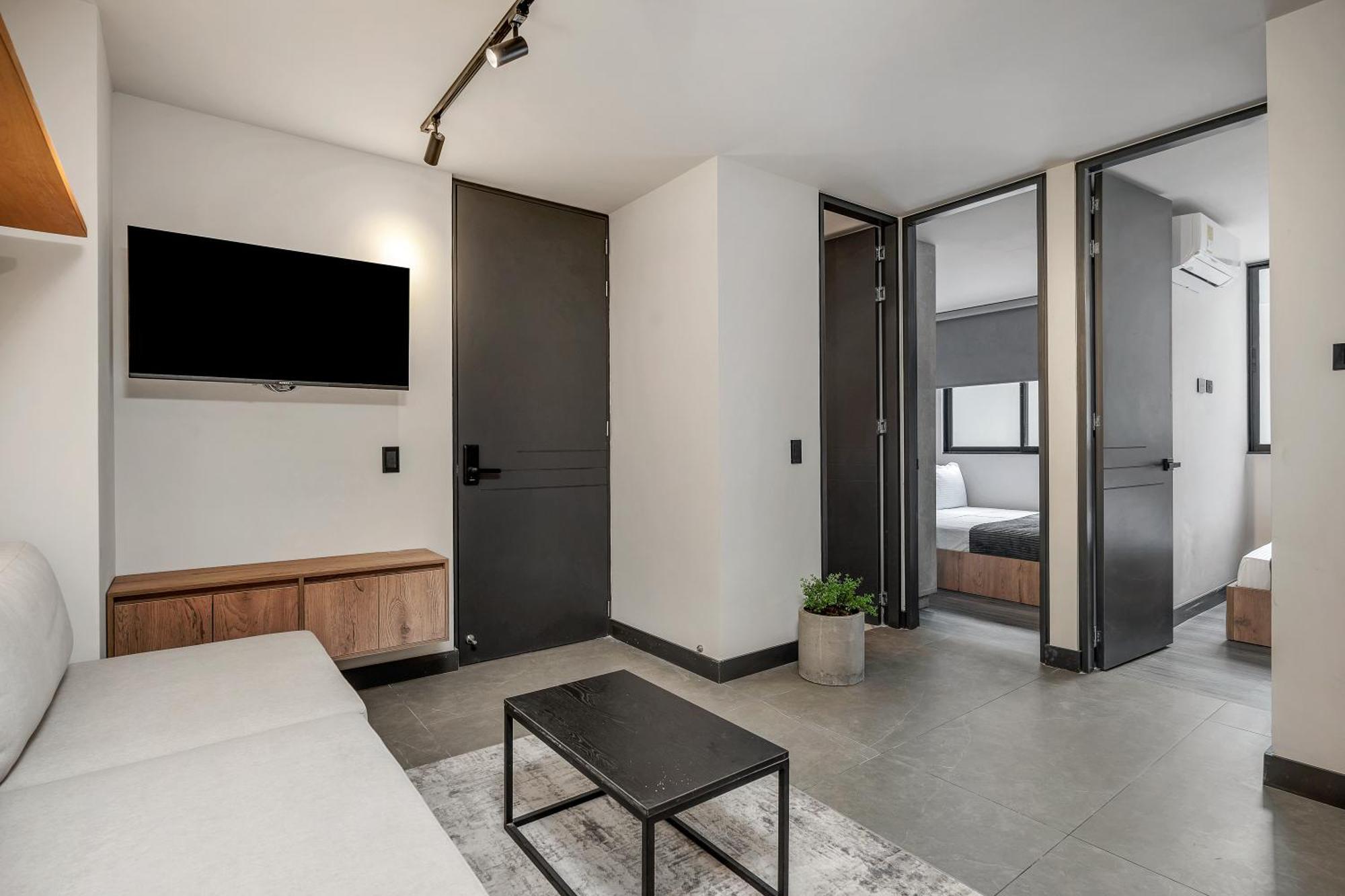 Apartamentos Housy Laureles เมเดยิน ภายนอก รูปภาพ