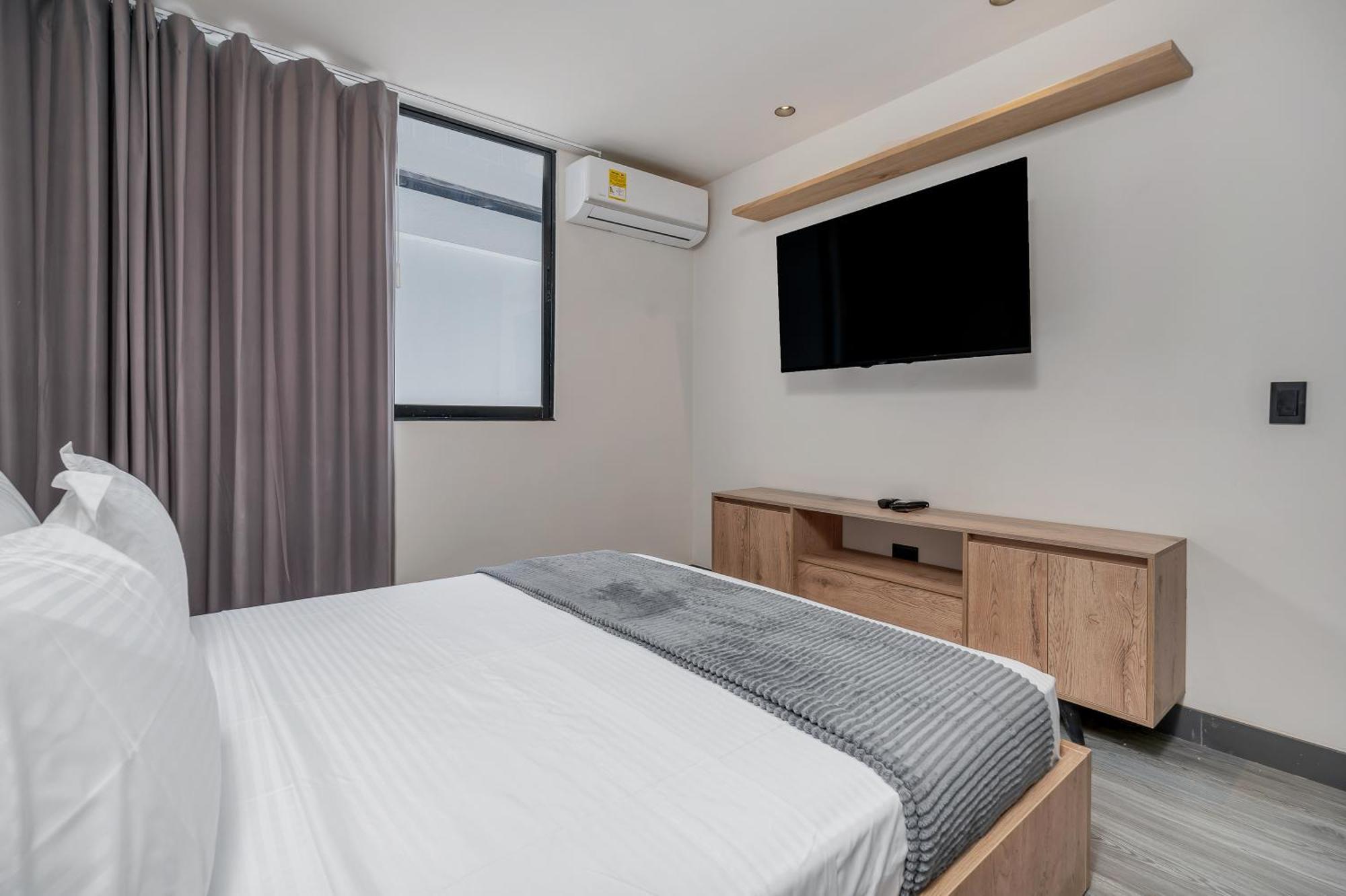 Apartamentos Housy Laureles เมเดยิน ภายนอก รูปภาพ