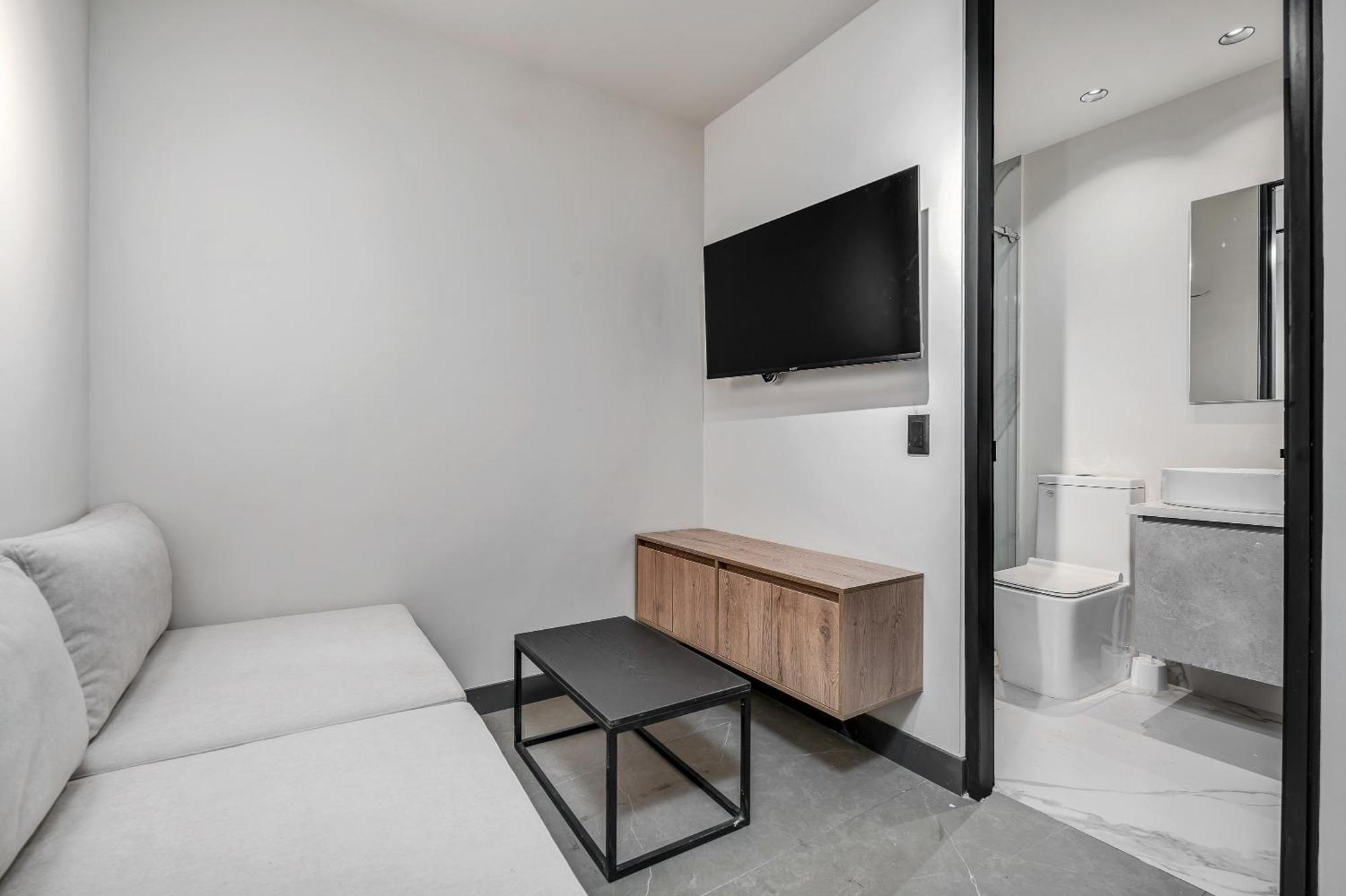 Apartamentos Housy Laureles เมเดยิน ภายนอก รูปภาพ