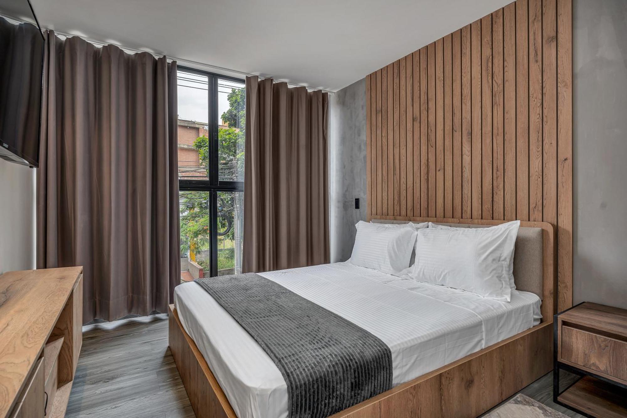 Apartamentos Housy Laureles เมเดยิน ภายนอก รูปภาพ