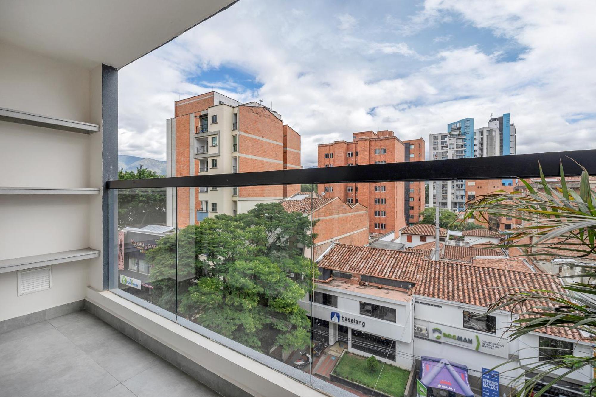 Apartamentos Housy Laureles เมเดยิน ภายนอก รูปภาพ